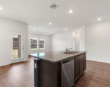 722 Windmill Street - Photo Thumbnail 14