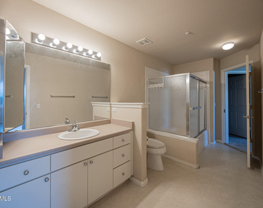 5303 N 7th Street - Photo Thumbnail 14