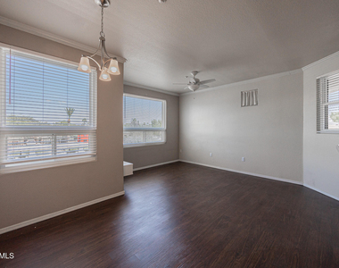 5303 N 7th Street - Photo Thumbnail 5