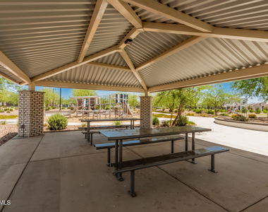 4826 E Helena Drive - Photo Thumbnail 24