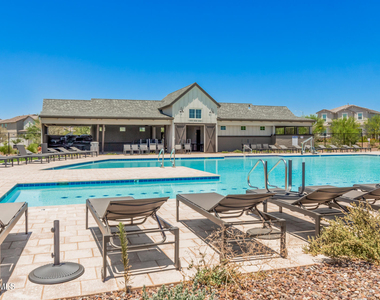 4826 E Helena Drive - Photo Thumbnail 25
