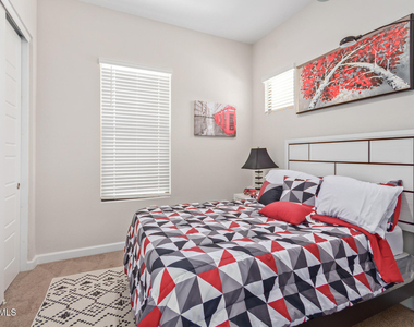 4826 E Helena Drive - Photo Thumbnail 11