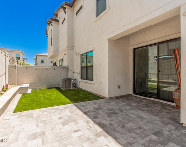 4826 E Helena Drive - Photo Thumbnail 18