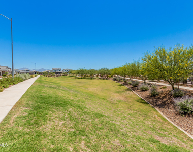 4826 E Helena Drive - Photo Thumbnail 22