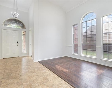 7318 Harbor Drive - Photo Thumbnail 9