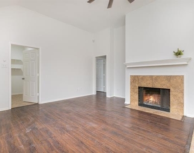 7318 Harbor Drive - Photo Thumbnail 12