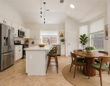 7318 Harbor Drive - Photo Thumbnail 4