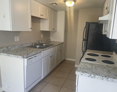 860 E Brown Road - Photo Thumbnail 1