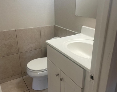 860 E Brown Road - Photo Thumbnail 11