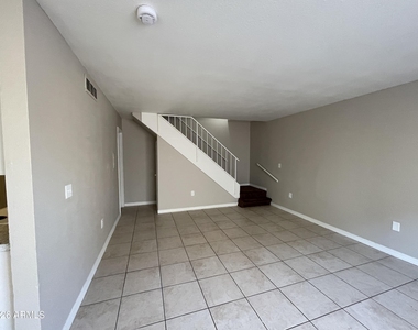 860 E Brown Road - Photo Thumbnail 7