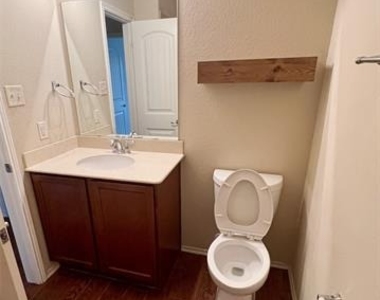 1417 Christina Creek Drive - Photo Thumbnail 5