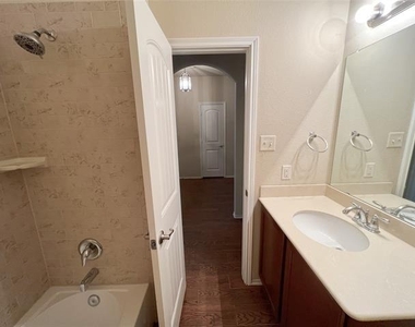 1417 Christina Creek Drive - Photo Thumbnail 7