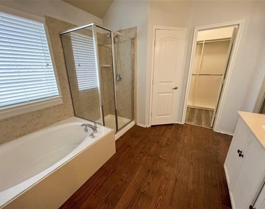 1417 Christina Creek Drive - Photo Thumbnail 14