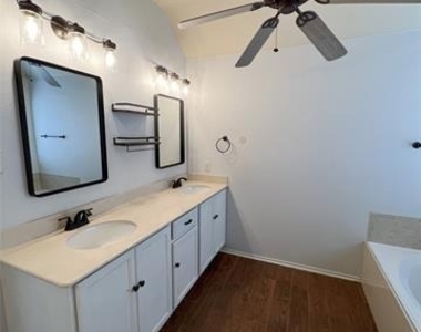 1417 Christina Creek Drive - Photo Thumbnail 13