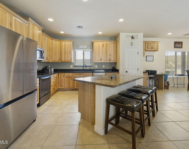 10930 S Banjo Way - Photo Thumbnail 15