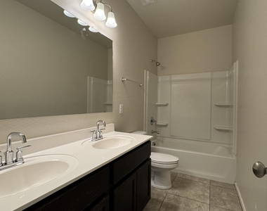 28233 N Chalcocite Street - Photo Thumbnail 11