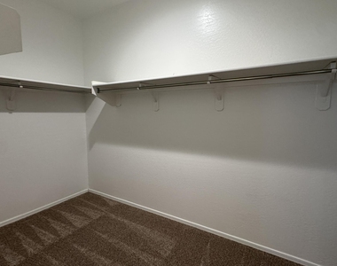 28233 N Chalcocite Street - Photo Thumbnail 8