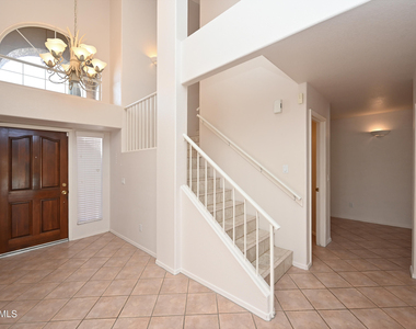 5730 E Gelding Drive - Photo Thumbnail 3
