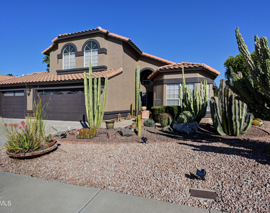 5730 E Gelding Drive - Photo Thumbnail 45