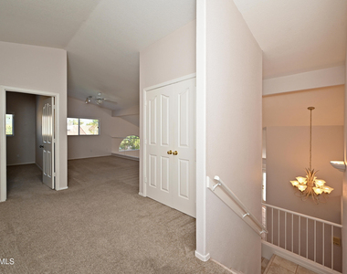 5730 E Gelding Drive - Photo Thumbnail 23