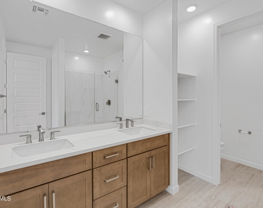9817 S 12th Street - Photo Thumbnail 30