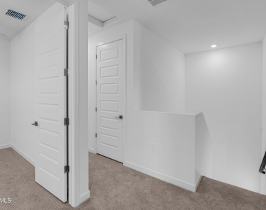 9817 S 12th Street - Photo Thumbnail 21