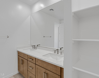 9817 S 12th Street - Photo Thumbnail 31