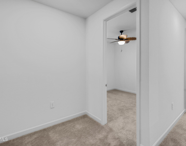 9817 S 12th Street - Photo Thumbnail 20