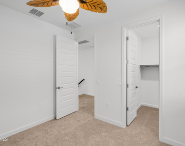 9817 S 12th Street - Photo Thumbnail 34