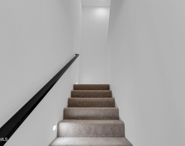 9817 S 12th Street - Photo Thumbnail 19