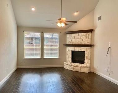 1106 Bryce Canyon Drive - Photo Thumbnail 1