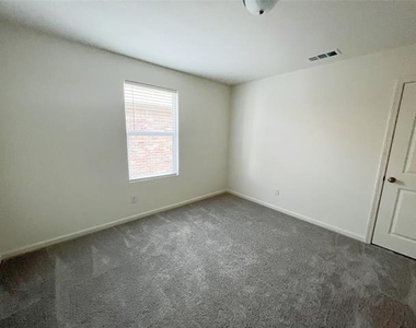 1806 Washington Street - Photo Thumbnail 17