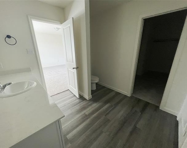 1806 Washington Street - Photo Thumbnail 19