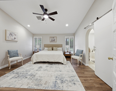 10432 W Avalon Drive - Photo Thumbnail 36