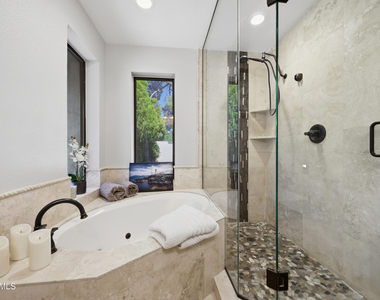 10432 W Avalon Drive - Photo Thumbnail 41