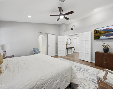10432 W Avalon Drive - Photo Thumbnail 39