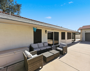 10432 W Avalon Drive - Photo Thumbnail 48