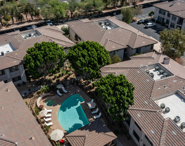 6900 E Princess Drive - Photo Thumbnail 23