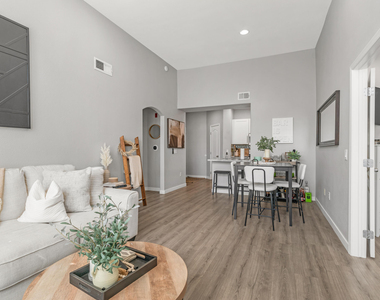 6900 E Princess Drive - Photo Thumbnail 9