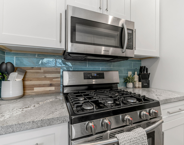 6900 E Princess Drive - Photo Thumbnail 6