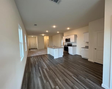 1710 Washington Street - Photo Thumbnail 5