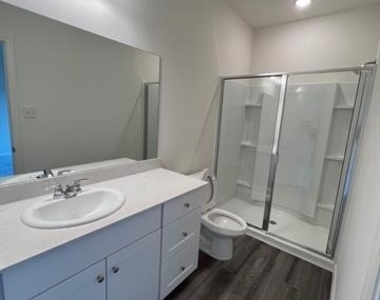 1710 Washington Street - Photo Thumbnail 4