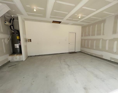 1710 Washington Street - Photo Thumbnail 18