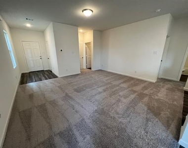 1710 Washington Street - Photo Thumbnail 11