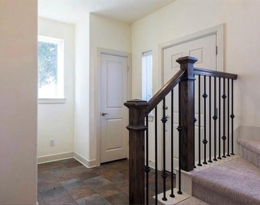 4311 Hartford Street - Photo Thumbnail 3