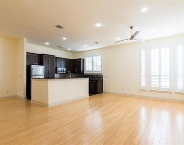 4311 Hartford Street - Photo Thumbnail 2