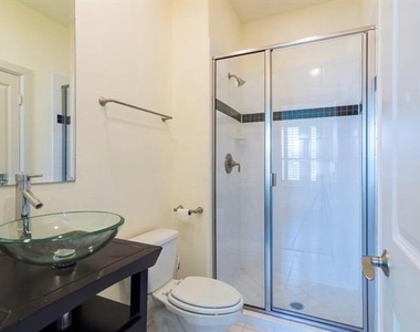 4311 Hartford Street - Photo Thumbnail 5