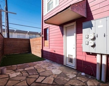 4311 Hartford Street - Photo Thumbnail 8