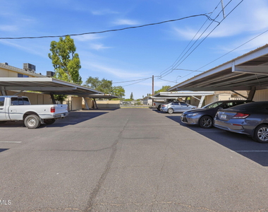 3937 S Mill Avenue - Photo Thumbnail 39