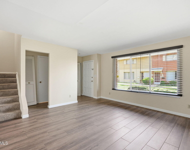 3937 S Mill Avenue - Photo Thumbnail 3
